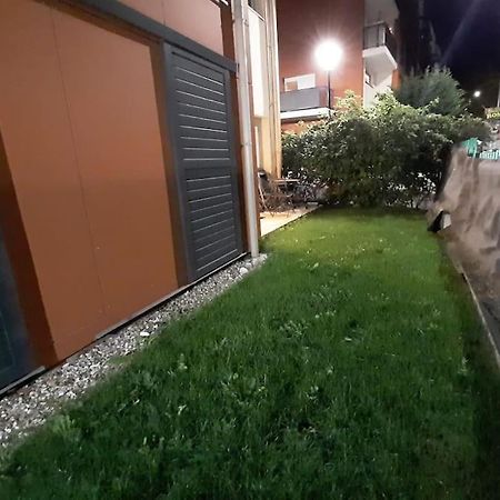 Joli Appartement Avec Jardin Et 2 Parkings Prives Argenteuil Bagian luar foto